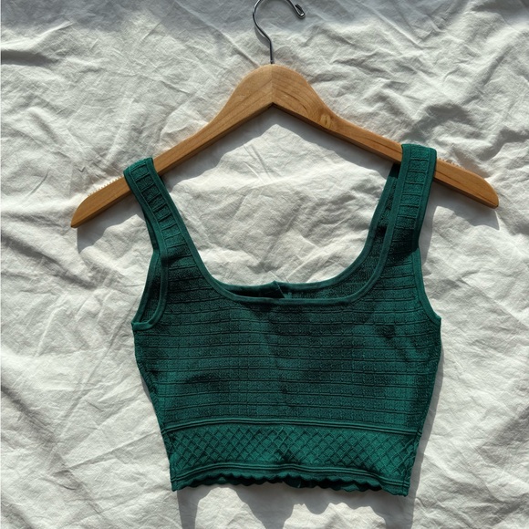 Aritzia Babaton Emerald Green  Button-Up Tank Top - Picture 6 of 8